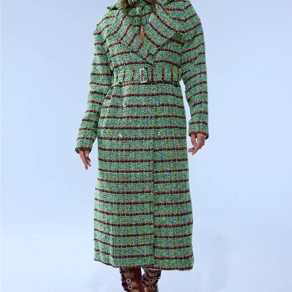 IT’S GIVING LUCK TWEED TRENCH - Picture 8 of 12